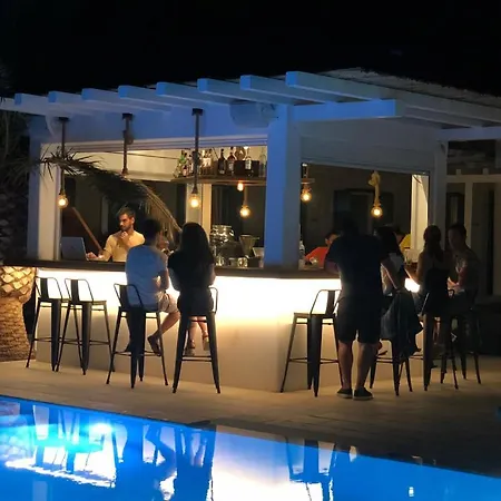 Hotel Petinaros 4*