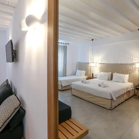 Hotel Petinaros 4*